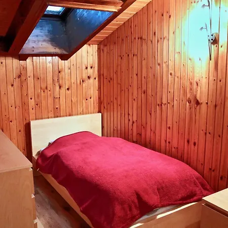 Au Centre D'ovronnaz - Mitoyen Chalet