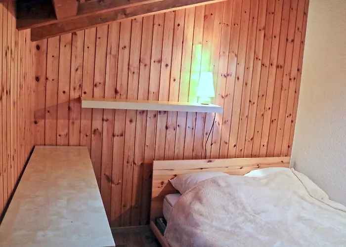 Chalet Au Centre D'ovronnaz - Mitoyen