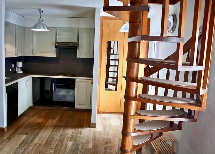 Chalet Au Centre D'ovronnaz - Mitoyen *