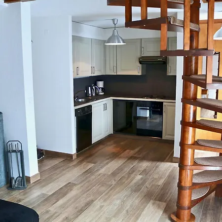 Chalet Au Centre D'ovronnaz - Mitoyen *